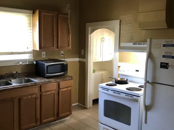 16 Siebert Pl, Rochester, NY 14605