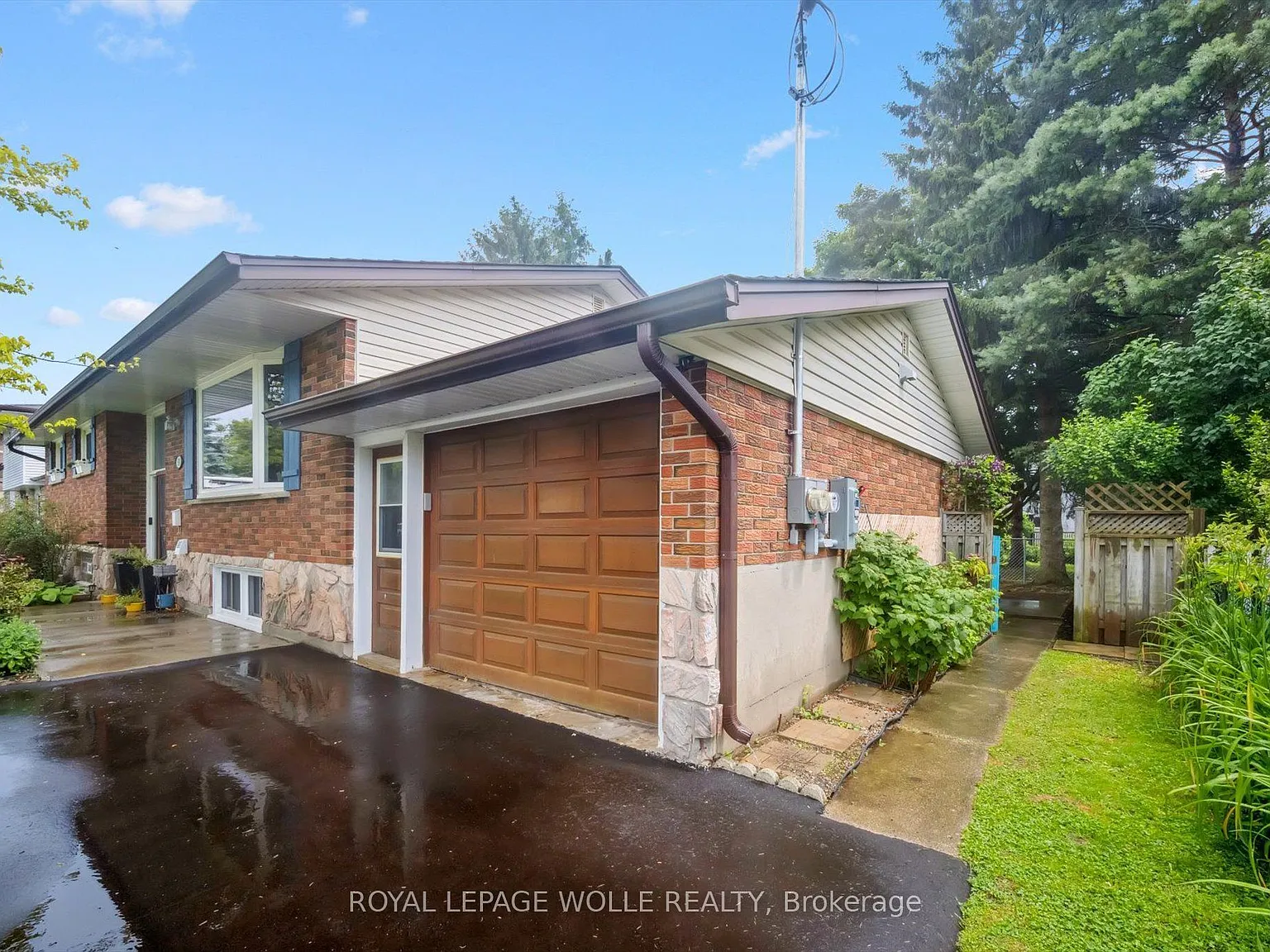 2 bed, $1,900 — Photo 4