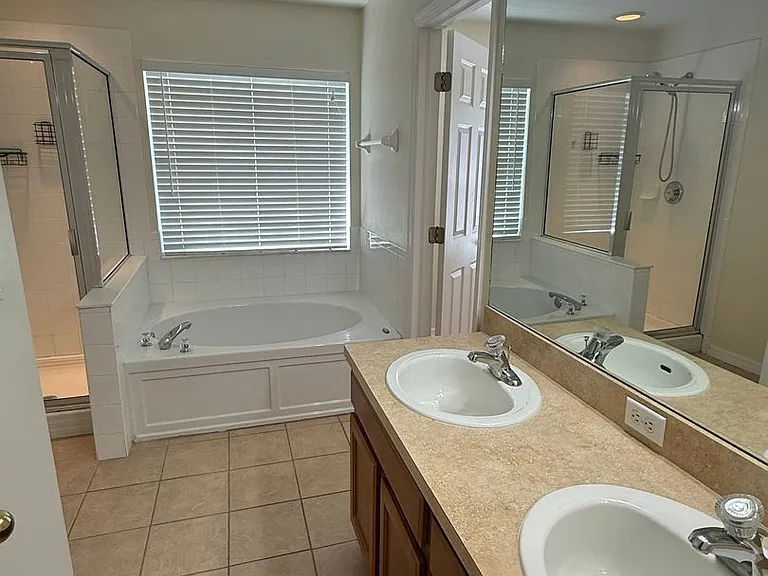 11636 Declaration Dr — Photo 8
