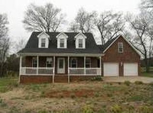 923 Sage Field Ln, Lincolnton, NC 28092