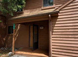 344 Crewe Ct, Bushkill, PA 18324