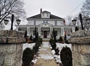 84 Central St, Millville, MA 01529