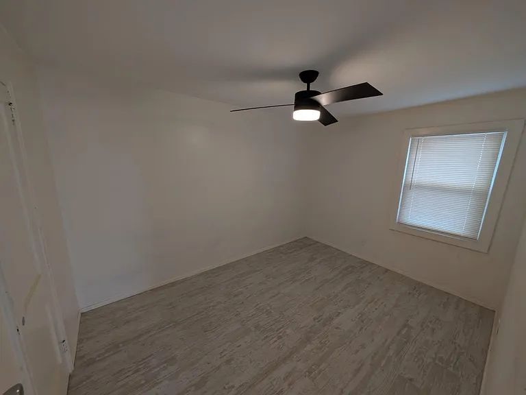 Bedroom #1
