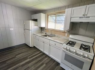 627 Woodward Ave, Mc Kees Rocks, PA 15136