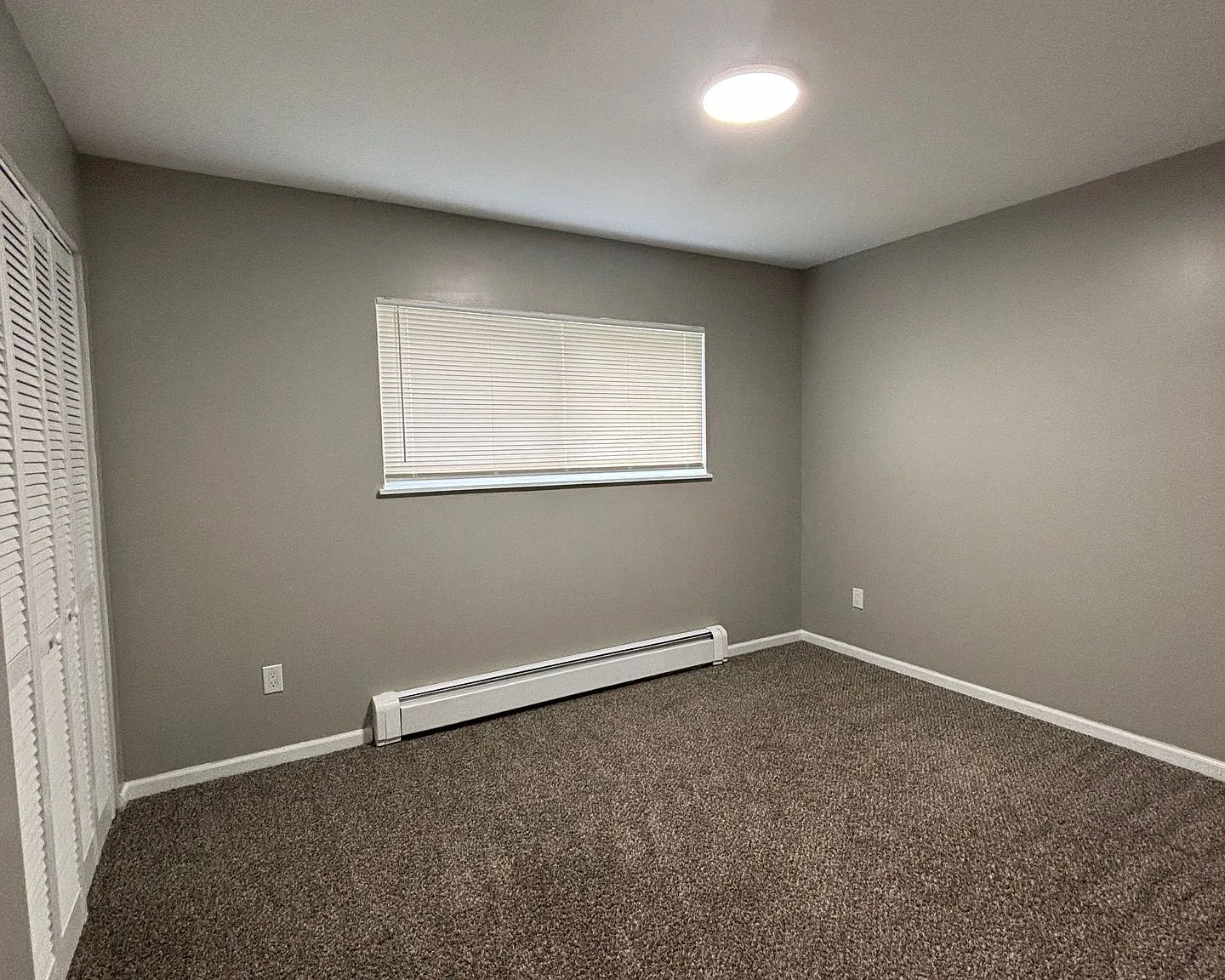 New Management. New Standards. Now Leasing. — Photo 3