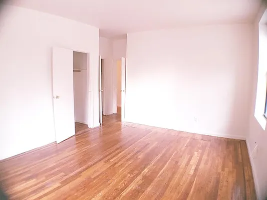 Rented by Lang Realty LLC | media 31