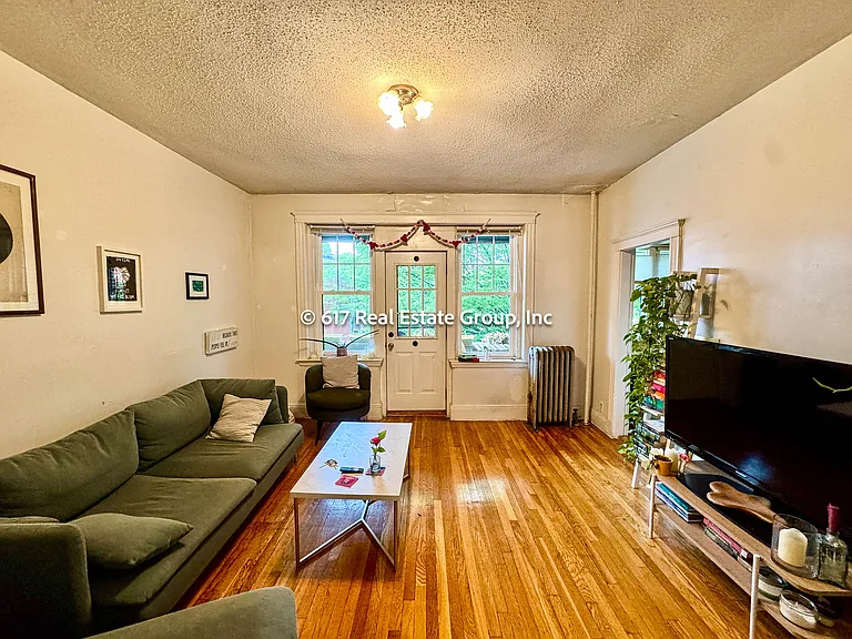 13 Melvin Ave #17 — Photo 3
