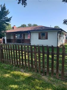 208 E Stone Ave, Leeton, MO, 64761