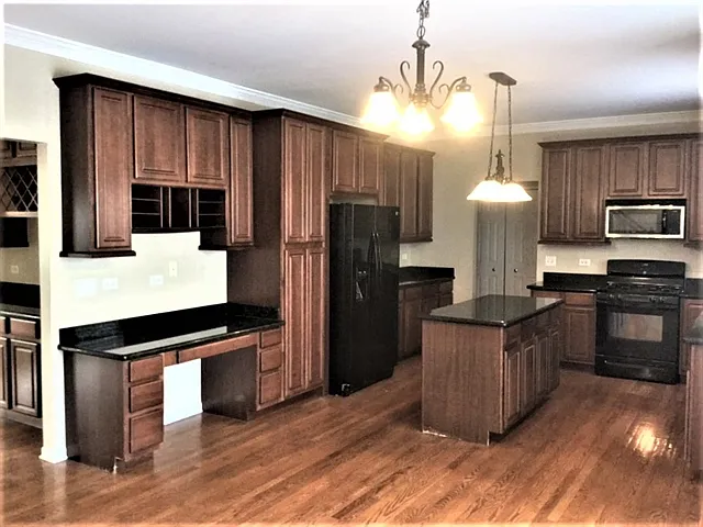 23720 Dayfield Ct — Photo 2