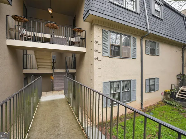 68 Montre Sq NW, Atlanta, GA 30327