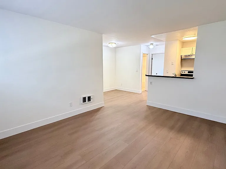 4440 Cherokee Ave #3 — Photo 1