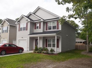 2046 Lockard Ave, Chesapeake, VA 23320
