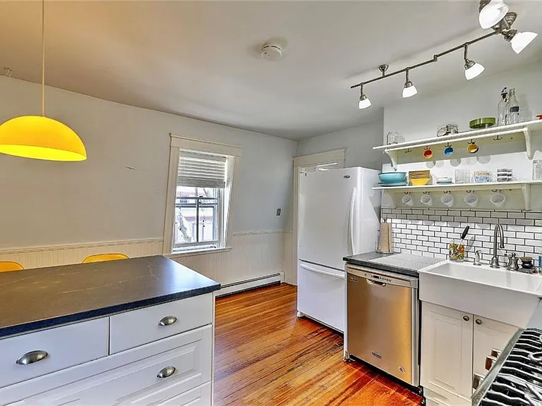 61 Chapin Ave #3 — Photo 17