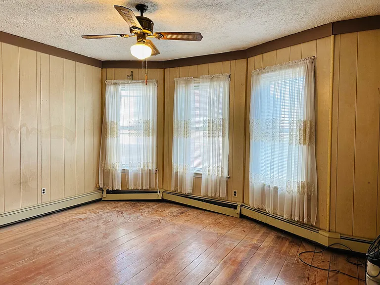 38 Jefferson St #1 — Photo 8