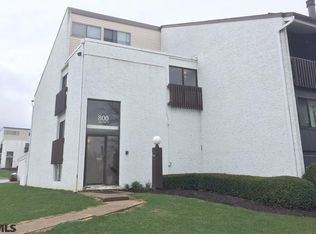 800 Stratford Dr APT 32, State College, PA 16801