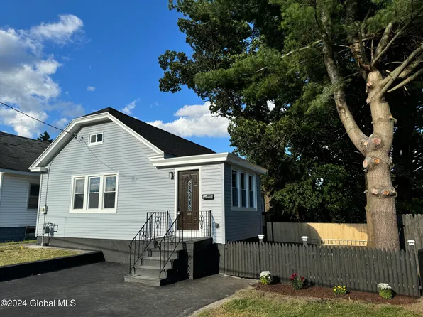 2830 Edgewood Avenue, Schenectady, NY 12306