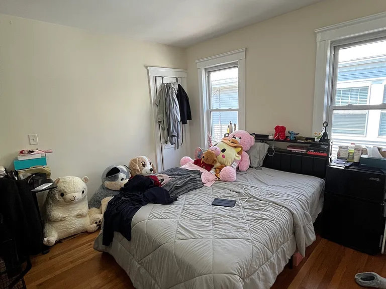 30 Elmira St #1 — Photo 1