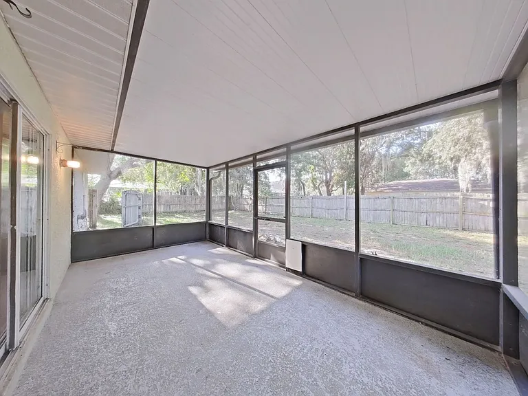 127 Titan Dr — Photo 10