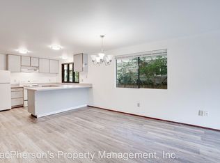 23523 Edmonds Way, Edmonds, WA 98026