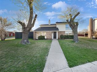 3621 Fieldcrest Ct, Garland, TX 75042