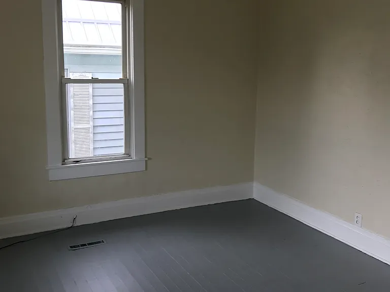 319 View Ave — Photo 7