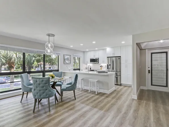 206 Brackenwood Ter #206, Palm Beach Gardens, FL 33418