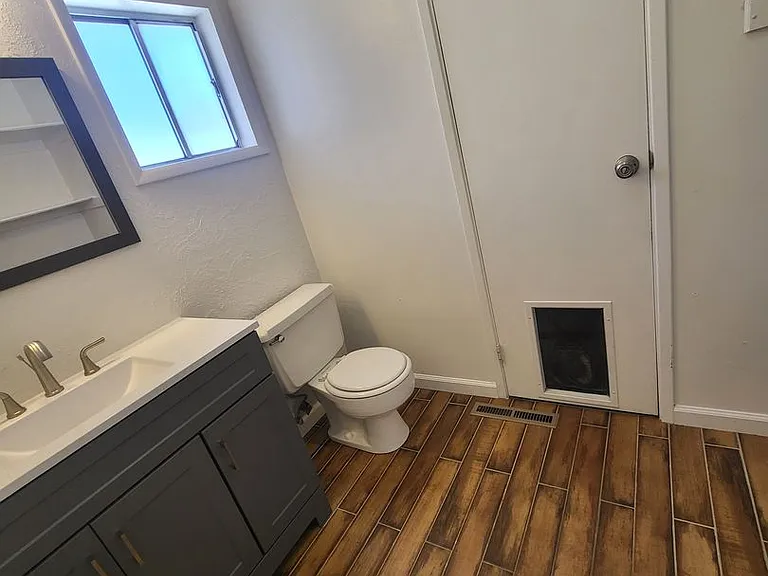 3602 Green Acre Dr — Photo 8