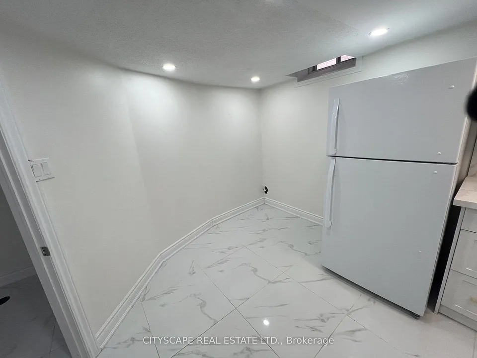 637 Dolly Bird Ln #BASEMENT