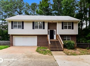 1157 Granite Ln, Loganville, GA 30052