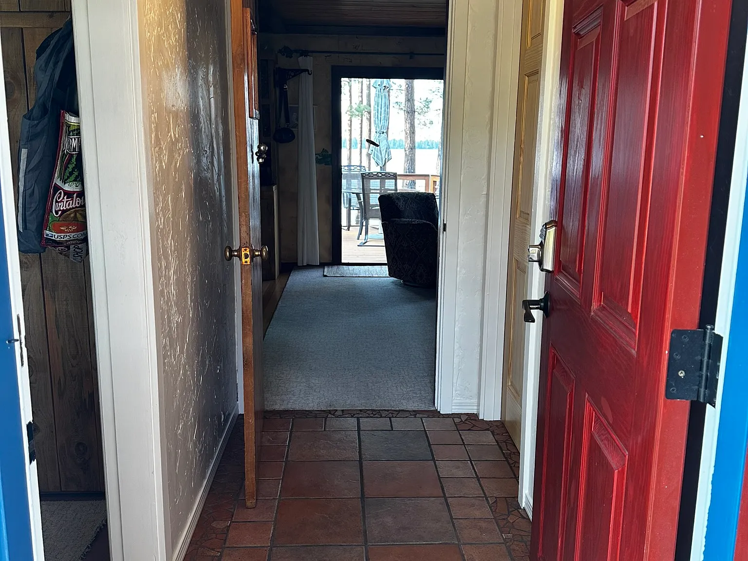 2 bed, 1100 sqft, $1,200 — Photo 2