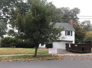 48 Lardner Rd, Bristol, CT 06010