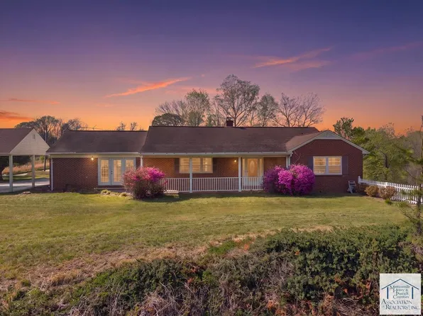 24 Mona Dr, Spencer, VA 24165