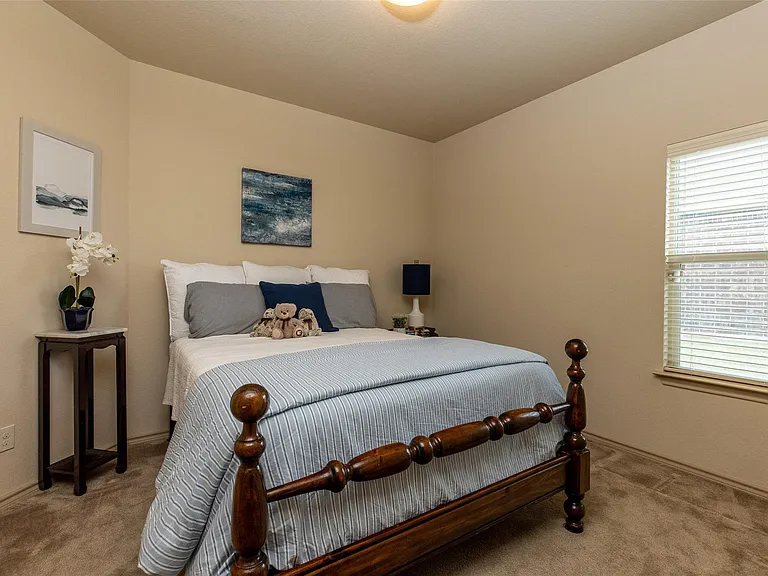 509 Vidalia Ct — Photo 17