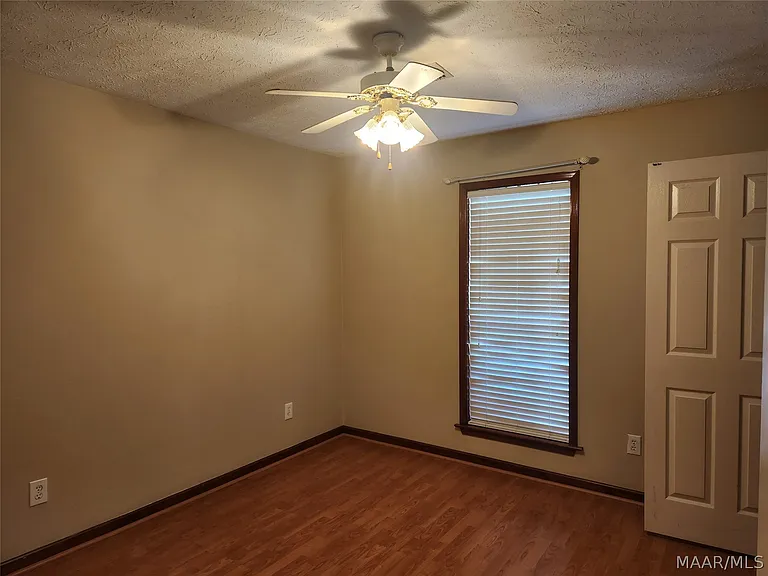345 Spring Hollow Dr — Photo 20