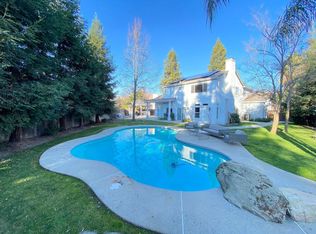 882 Filbert Ave, Clovis, CA 93611