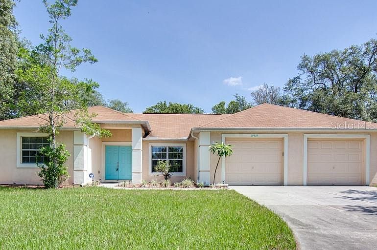 1st image of 14439 Oakwood Dr