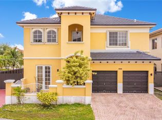 15380 SW 21st Ln, Miami, FL 33185