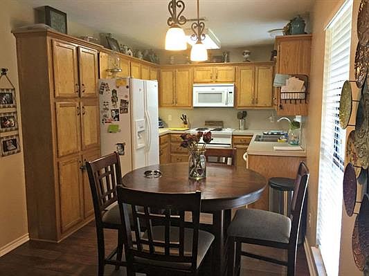 4th image of 405 Mari Beth Ln
