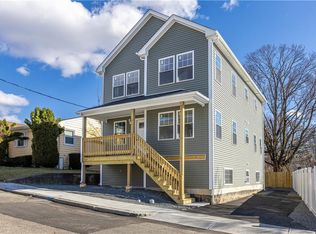 53 Christopher St, Providence, RI 02904