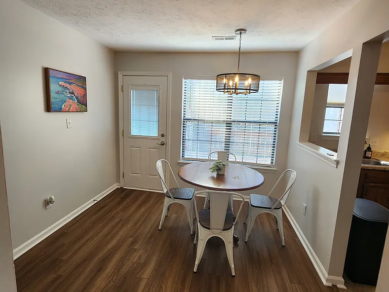 1710 Skiffes Creek Cir — Photo 11