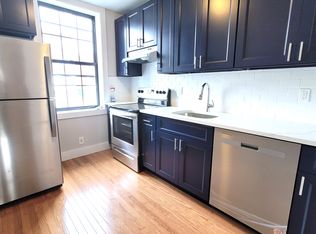 3026 48th St #1, Astoria, NY 11103