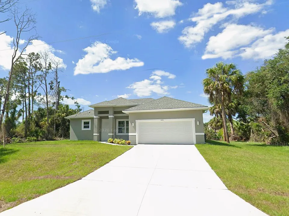 2231 Vancouver Ln