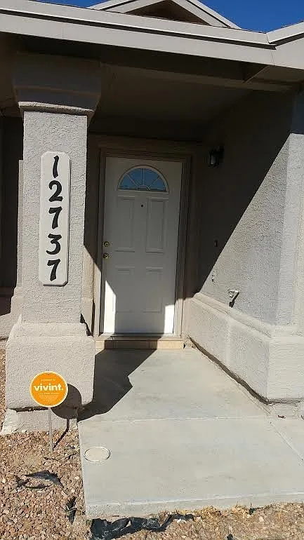 East side rental — Photo 2