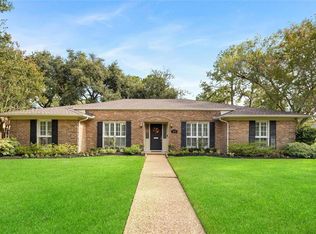 10731 Piping Rock Ln, Houston, TX 77042