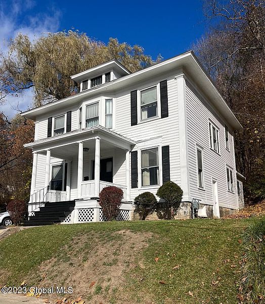 3rd image of 25 Phillips Street