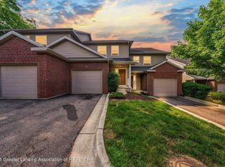 237 S Bridge St #2, Dewitt, MI 48820