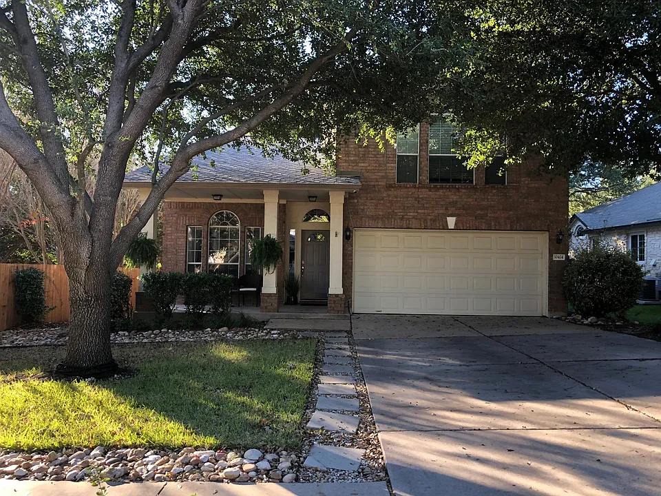 10404 Bentley Dr