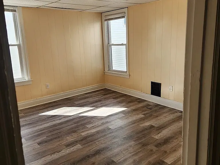 538 N 10th St #2 — Photo 13