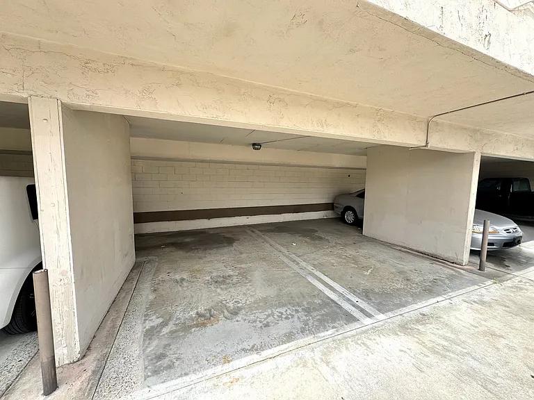 Fletcher Hills Apartments — Photo 20