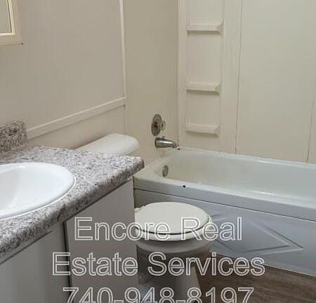 5th image of 881 N 21st St